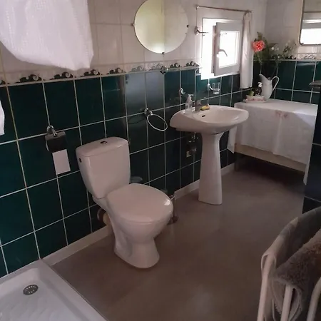 Apartman De Baigneux 2 Etoiles