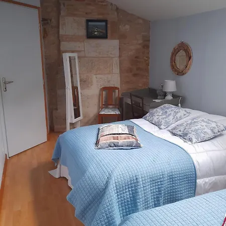 De Baigneux 2 Etoiles *