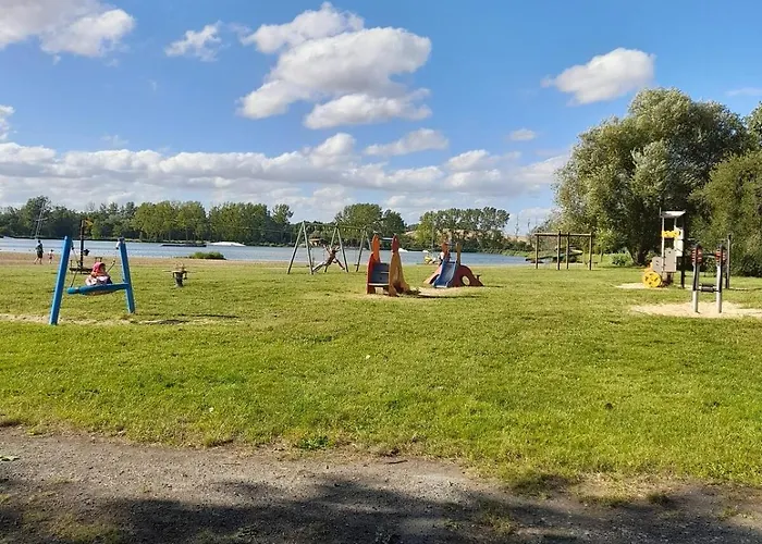 De Baigneux 2 étoiles * Moncontour (Vienne)